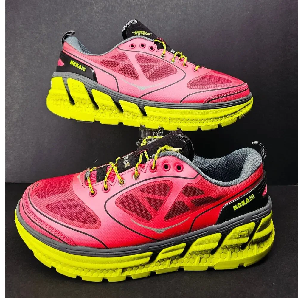 Hoka Women 7.5 Comfy footwear